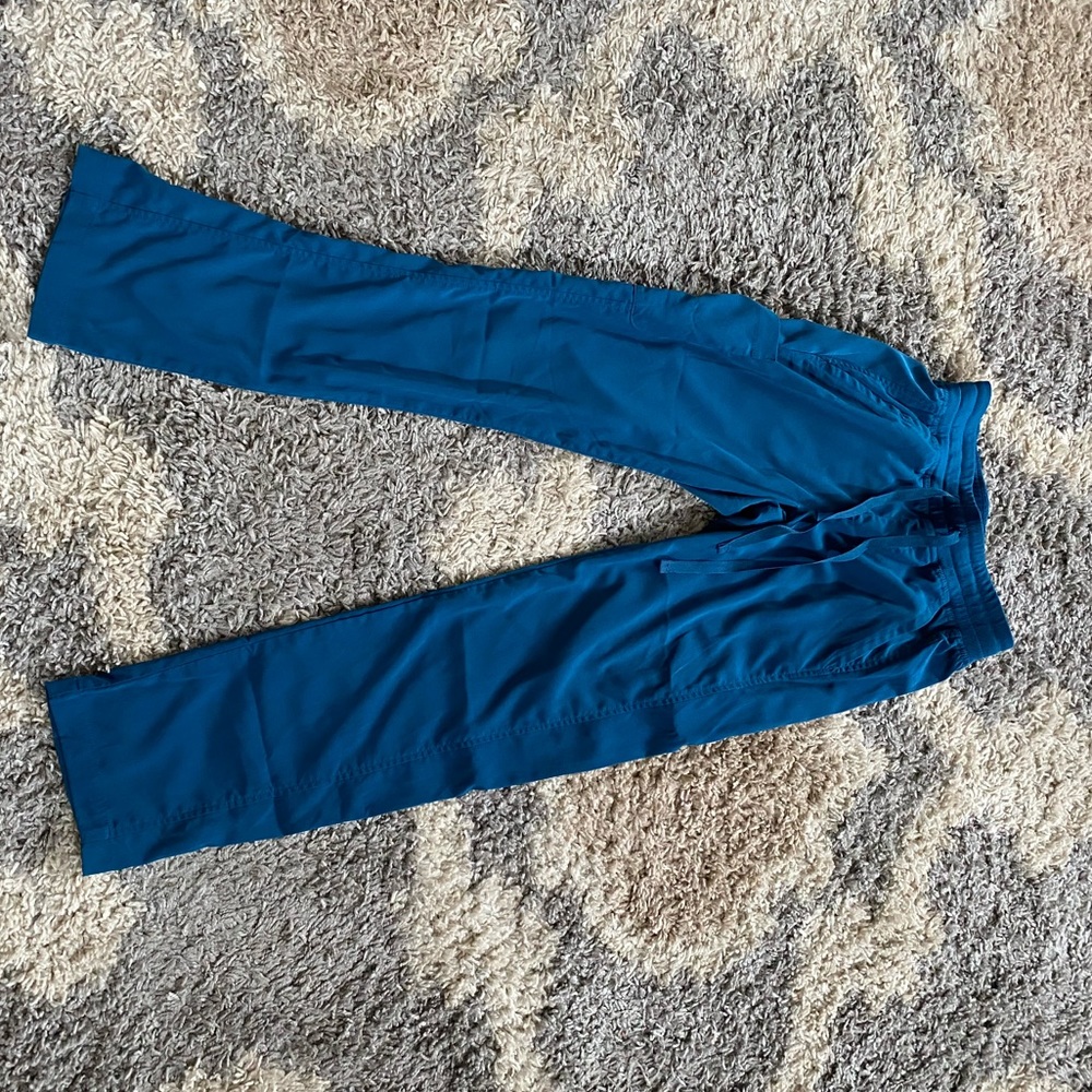 Scrub pants